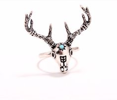 Beautiful Turquoise Deer Ring, silver plated gypsy style antler ring. This bohemian ring goes perfectly with any outfit. Material: Silver Plated Processing Time: 1 Business Day FAST Shipping from FL, USA Deer Rings, Bohemian Style Rings, Rhinestone Rings, Bracelets Cute, Antler Ring, Head Ring, Jewelry Elegant, Rings Vintage, Bohemian Rings