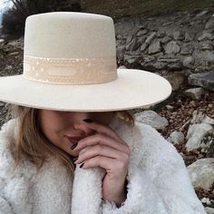 Brand New Not Worn Lack Of Color Sierra Hat Size Medium 57cm Monroe Hat, Winter Hat Outfit, Hat Outfits, Summer Beanie, Boho Inspo, Hat Outfit, Summer 19, Lack Of Color, Western Hat