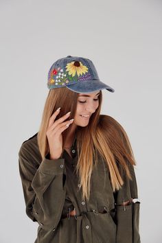 Hand embroidered Hat / Birthday hats women / Custom hat / Floral embroidery / Baseball cap / Washed Baseball Cap Design, Hat Birthday, Birthday Hats, Women Trucker, Colorful Hat, Embroidery Baseball, Vintage Baseball Caps, Hats Women, Floral Hat