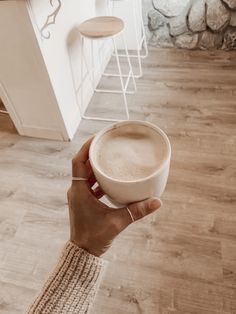 Cup of coffee Content Photos, Faceless Content, Cozy Tops, Clear Stone, Minimalist Jewelry, Morning Coffee, Ring Set