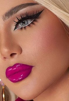 Halloweenský Makeup, Barbie Halloween, Barbie Makeup, Barbie Costume, Colorful Nails, Nails 2023, Pink Lipstick, Long Blonde