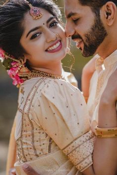 Wedding Stills, Wedding Photoshoot Props, Indian Wedding Couple Photography, Bride Photography Poses, Indian Wedding Couple