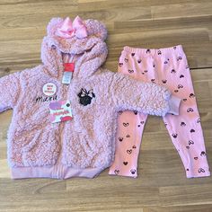 18m Size. Nwt! Minnie Mouse Hoodie. Fluffy And Cozy. 9 Cute Mickey Mouse Hoodie For Winter, Cute Mickey Mouse Hoodie, Cute Long Sleeve Mickey Mouse Hoodie, Cute Winter Hoodie For Playtime, Alien Hoodie, Mickey Hoodie, Mickey Mouse Jacket, Minnie Mouse Hoodie, Minnie Mouse Sweatshirt