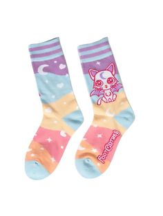 Greetings Creatures of the Night, introducing Foot Clothes; not officially part of Blackcraft, but it's a brand we'd DIE for! We're obsessed, and we think you will be too❤ Invoke the arcane allure of our Gothic Kitty Winged Socks! These ethereal felines soar through pastel rainbow skies, poised to alight in your sock drawer and weave a comfort spell upon your wardrobe. Crafted not only from cuteness but also from durable threads, they defy the rule of threes without succumbing to the curse of discomfort. 🌙🔮🧦Sock Specs: * Combed Cotton/Nylon/Spandex for breathability, durability, and stretch * DOUBLE TERRY in the heel and toe area adds durability and comfort where most novelty sock brands fail. * 200N Thread Count for highest level of detail * 40 Gram Socks with smooth seams * No uncomfo Winged Cat, Sourpuss Clothing, T Craft, Creepers Shoes, Pastel Goth Fashion, Rainbow Sky, Sock Drawer, Cute Bat, High Heel Boots Knee