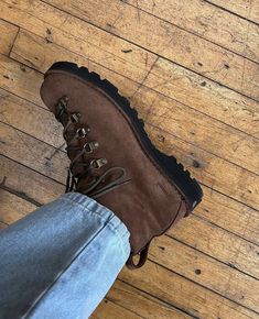 Mens Danner Boots Outfit, Hiking Boots Outfit Men, Brown Hiking Boots Outfit, Vintage Hiking Boots, Danner Boots Men, Hiking Boots Outfit, Brown Hiking Boots, Mens Winter Shoes, Boots Outfit Men