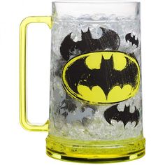 Getreadyforabeveragethat'sascoldasMr.Freeze'shousewiththisofficiallylicensedDCComicsSketchDesignBatSymbol16OunceFreezableMug.FeaturingacoolsketchedBatSymbolsdesign,thisplasticFreezableMugholds16ouncesandcanbefrozenforthecoldestdrinksouthofGotham.Features16OzdccomicssketchdesignbatsymbolfreezablemugMadewithhighqualitymaterialsSpecificationsCapacity:16oz Batman Logos, Comics Sketch, Batman Gifts, Bat Symbol, Batman Symbol, Batman Logo, The Dark Knight, Symbol Design, Beer Mugs