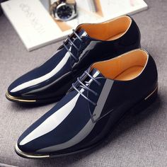 Elegant Wingtip Dress Shoes For Business Meetings, Elegant Wingtip Leather Shoes For Business Meetings, Elegant Brogue Detailed Dress Shoes For Business, Elegant Brogue Dress Shoes For Business Meetings, Elegant Dress Shoes With Brogue Detailing For Business Meetings, Elegant Pointed Toe Leather Shoes For Business Meetings, Elegant Leather Shoes With Pointed Toe For Business Meetings, Elegant Oxfords With Leather Sole For Business, Business Dress Shoes With Patent Leather And Leather Sole