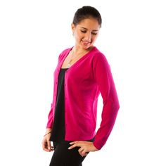 Model: A04371_FUCHSIA 100% Pure cashmere Fitted style Details include a classic and simple design, a v-neck, button fastening and long sleeves The use of the finest cashmere makes it an exquisite garment with an extra-soft finish DUNEDIN CASHMERE Women's Cashmere V-neck Buttoned Cardigan. This beautifully crafted plain cardigan made from 100% pure cashmere will be a great addition to your wardrobe. Details include a classic and simple design, a v-neck, button fastening, long sleeves and a fitted Cashmere Fashion, Plain Cardigan, Ladies Cardigan, Buttoned Cardigan, Cardigan For Women, Cashmere Hat, Cashmere Gloves, Cardigan Sweater Coat, Cashmere Color