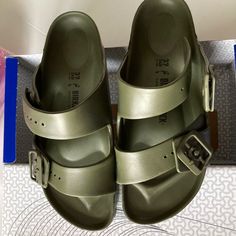 New Birkenstock, Eva Olive Green Slides Size 376. Green Birkenstocks, Birkenstock Green, Green Slides, Birkenstock Eva, Pink Polka Dot Dress, Shoes Green, Swim Shoes, Birkenstock Sandals, Adidas Track