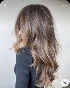 Rambut Brunette, Brown Hair Looks, Lighter Hair, Brown Hair Inspo, Brunette Hair With Highlights, Brunette Balayage Hair, Brown Hair Balayage, Light Hair Color, Balayage Brunette