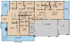 the floor plan for this house is very large