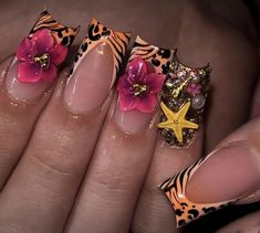 #nails #nailart #nailtech #squarenails #nail2inspire #orchids #leopardprint #naildesign #summernails #fashion #tigerprint #summervibes #inspo Nails Aesthetics, Chloe Nails, Summer Animals, Acrylic Inspiration, Nails Styles, Flowers Nails, August Nails