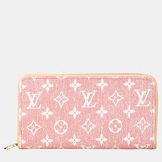 Louis Vuitton Louis Vuitton Purse Women's Bags | BeyondStyle Lv Clutch, Neverfull Gm, Louis Vuitton Pink, Pink Monogram, Louis Vuitton Purse, Luxury Closet, Louis Vuitton Bags, Women's Bags, Monogram Canvas