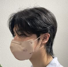 Korean Hairstyle Men Long Mullet, Layer Hair Korean Men, Korean Men Hairstyle Medium, Layered Hair Medium Men, Layered Haircut Men, Men Layered Haircut, Two Block Mullet, Layered Mullet Men