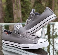 Converse Chuck Taylor All Star Leather Men’s Size 9 Grey White 153817C Converse Leather Shoes, Converse Shoes Men, Leather Product, Professional Athlete, Converse Chuck Taylor All Star, Converse All Star, Chuck Taylor All Star, Converse Chuck, Grey Leather