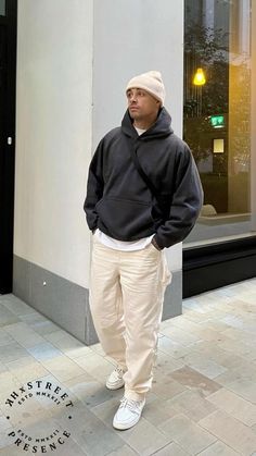 Baggy Pants Men Outfit, Cal Outfits, Summer Streetwear Men, Y2k Streetwear Aesthetic, Skater Boy Outfits, Streetwear Fashion Men, Mens Winter Fashion Outfits, Mens Fashion Winter