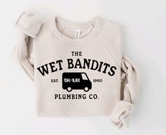 The Wet Bandits Christmas Sweatshirt - McCallister Home Sweatshirt - Home Alone Sweatshirt - Christmas Sweatshirt - McCallister Sweatshirt This item is handmade!  SIZING:  Crewnecks are Bella + Canvas Unisex are super soft! They run true to size. Please check the sizing guide before ordering.  WASH & CARE: For your sweatshirt to stay in tip-top shape the longest, it is best to wash crewneck inside out and hang dry. Do not place an iron directly on vinyl.  -No returns or exchanges- Please contact Sweatshirt Designs Cricut, Christmas Sweatshirts Cricut, Cricut Christmas Sweater, Christmas Sweater Sayings, Cricut Sweatshirt Ideas Women, Christmas Vinyl Shirts, Cute Christmas Shirts Vinyl, Home Alone Shirts, Christmas Sweatshirts Vinyl