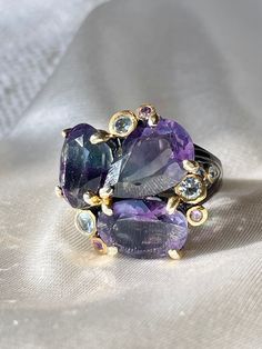 Luxury Multicolor Amethyst Ring As Gift, Luxury Multicolor Amethyst Ring For Gift, Luxury Multicolor Amethyst Ring Gift, Multi-stone Amethyst Ring As A Gift, Extravagant Dresses, How To Wear Rings, Face Ring, Multi Gemstone Ring, Fancy Art