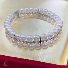 Highlight: High-Quality classic pearl bracelet Product Information OriginJapan MaterialAkoya Pearl, 18k Gold, and Diamond DimensionsLength Approx. 17 cm Pearl Shaped: Round Size: 5.5-6 mm Quality: AAA Nacre: Very Thick Color: Rose Overton Luster: Very High Accessories Metal: 8.1 g of 18k White Gold Other: 1.05 ct of SI Quality Natural Diamond Akoya Pearls, Pearl Bracelet, Natural Diamonds, Pearl Necklace, Jewelry Bracelets, 18k Gold, Beaded Bracelets, White Gold, Bracelet