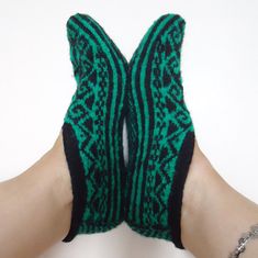 Women Slippers// knitted slippers/ green black by CrochetKnitArt Girl Slippers, Black Slippers, Knitted Socks, Women Slippers, Knitted Slippers, Slippers For Girls, Knitting Socks, Womens Slippers, Slippers