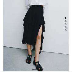 Black Medium Size But Fit Better On Small Size Zara Skirts, Zara Black, Black Media, Medium Size, Ruffles, Womens Skirt, Zara, Women Shopping, Black