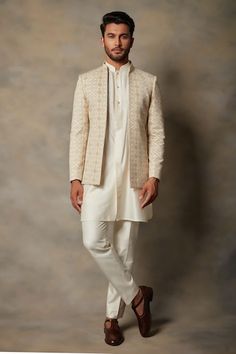 Buy Green Viscose Polyester Embroidery Diagonal Strike Bandhgala Set For Men by Tisa - Men Online at Aza Fashions. Indian Roka Outfits For Men, Bandhgala With Kurta, Kurta Pajama Jacket For Men, Kurta With Jodhpuri Jacket, Kurtha Pyjamas For Men Wedding, Open Kurta Men, Nikkah Dress For Men, Jodhpuri Kurta Pajama Men