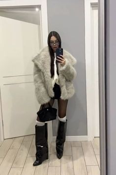 Fur Heels Outfit, Trendy Christmas Outfits, Fur Heels, Heels Outfits, Christmas Outfit, Heels, Fashion Trends