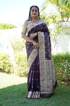 🌟 New Arrivals darkened Purple color self Silk Saree With Unique floral design | Saree USA | Custom Stitching Blouse | Party wear Saree | Sadi 🌟 Introducing our Premium Silk Saree, meticulously crafted to embody sophistication and timeless allure. Immerse yourself in the epitome of luxury with this exquisite masterpiece. ✨ Key Features: 🌈 Color darkened Purple 🎀 Pure satin Self Silk Saree 🌟 Lightweight and Sumptuously Smooth 🌺 Versatile Elegance: Ideal for discerning individuals who appreciate the fusion of tradition and contemporary style. Elevate your presence at weddings, parties, upscale events, and soirées with this statement piece. 📐 Dimensions: Saree Length: 6.50 meter Blouse Piece: Thoughtfully included for a complete ensemble. 🎁 Exquisite Packaging: Each saree is carefully Tussar Silk Blouse Piece For Party, Tussar Silk Party Saree, Semi-stitched Purple Saree, Purple Saree With Zari Weaving For Party, Party Saree In Purple With Zari Weaving, Purple Party Saree With Zari Weaving, Purple Blouse Piece For Puja, Blouse Party Wear, Unique Saree