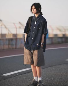 Denim Shirt Outfit, Tee Outfits, Shirt Pocket, Tomboy Fashion, Tee Outfit, New Item, Denim Shirt, Chinese Style, Flap Pocket