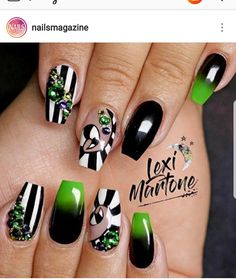 Summerween Nails, Beetlejuice Nails, New Years Nails, Horror Nails, Holloween Nails, Inspiration Nails, Witchy Nails, Halloween Acrylic Nails, Sassy Nails