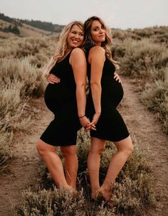 Photography Poses Dress, Besties Photoshoot, Poses Dress, Montana Photography, Cute Pregnancy Photos