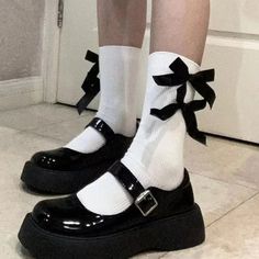 Women Jk Bow Socks Spring White Japanese Cute Kawaii Harajuku Sweet Style Lolita Bowknot Female Don’t Judge Me, Kawaii Socks, Harajuku Women, Cute Shoes Heels, Kawaii Shoes, Kawaii Harajuku, Girly Shoes, Aesthetic Shoes, Girls Socks