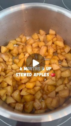 the video shows how to cook apples in an instant pressure cooker