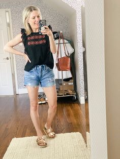 How To Make Cutoff Jean Shorts, Diy Jean Shorts From Jeans, How To Fray Jean Shorts