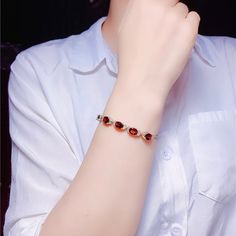 Material: Environmentally Friendly Copper Color: Red Diamond [Seiko Version] Yellow Gold Style: Elegant Korean Bracelet, Fake Lip Ring, Cute Korean Fashion, Sequin Backdrop, Jade Crystal, Silver Bracelets For Women, Gold Armband, Stil Elegant, Gold Bracelets