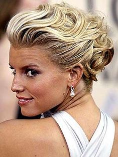 Medium Wedding Hairstyles, Peinados Cute, Hairstyle For Work, Jessica Simpson Hair, Medium Wedding, Wedding Hairstyles For Medium Hair, Bridal Braids, Bride Hairstyle, Hair Flow