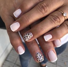 White Gel Nails Ideas, Bush Nails, White Gel Nails, Hello Nails, Polka Dot Nails, Leopard Nails, Dots Nails, Glam Nails