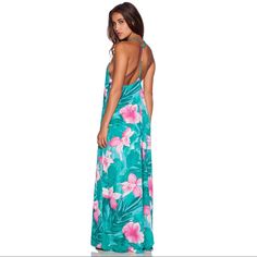 Show Me Your Mumu Maxi Dress. Nwot. Tropical Pink Floral Print Dress, Pink V-neck Tropical Maxi Dress, Pink Tropical V-neck Maxi Dress, Pink Tropical Dress For Brunch, Spring Tropical Pink Maxi Dress, Tropical Blue Dress For Spring, Spring Tropical Pink Dresses, Pink Tropical Print Beach Maxi Dress, Pink Tropical Print Dress For Brunch