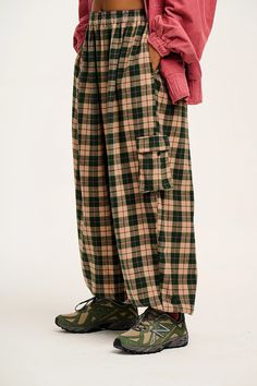 Rumi - Cargo Brushed Cotton Trousers in Annie Tartan Print – Lucy & Yak Lucy Yak, Lucy And Yak, Dungarees Shorts, Cotton Trousers, Cargo Style, Cargo Trousers, Brushed Cotton, Tee Dress, Skirt Top