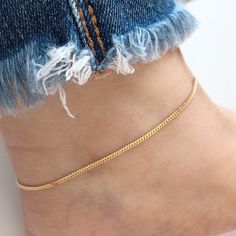 14k Yellow Gold Adjustable Ankle Bracelet Anklet Metal: 14k Solid Gold Length: 9"-10" Adjustable. Width: 1.40mm Est. Weight: (2g) Brand New With Box #3637 Delicate Chain Yellow Gold Anklet, Yellow Gold Delicate Chain Anklet, Elegant Yellow Gold Anklets With Delicate Chain, Yellow Gold Adjustable Chain Anklets As Gift, Gold Tarnish Resistant Anklets For Gifts, Dainty Gold Chain Anklet, Elegant Yellow Gold Anklets As Gift, Dainty Gold Anklets Tarnish Resistant, Dainty 14k Gold Anklets