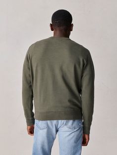 Dense, mid-weight cotton French terry in a vintage-inspired fit and garment-washed colors. Buck Mason, Henley Sweater, Easy Living, Polo Long Sleeve, Cut Sweatshirts, Vintage Crewneck, Raw Denim, Shoes With Jeans, Winter Essentials