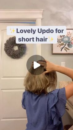 Updo For Short Hair, Sanggul Modern, Hair Rainbow, Hair Updos Tutorials, Short Hair Up, Women Braids, Gorgeous Hair Color