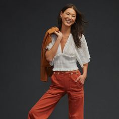 Versatile Bottoms For Casual Gatherings In Fall, Versatile Fall Bottoms For Casual Gatherings, Effortless Cotton Bottoms For Day Out, Chic Bottoms For Casual Gatherings In Fall, Chic Elevated Casual High-waisted Pants, Casual Mid-rise Jeans For Fall, Chic High-waisted Pants For Elevated Casual Occasions, Mid-rise Jeans For Fall Casual Gatherings, Fall Casual Wide Leg Bottoms