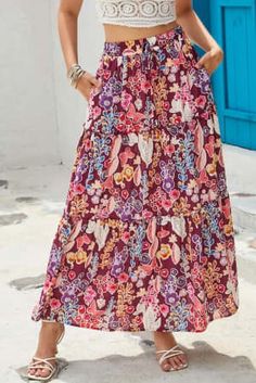 High Waist Maxi Skirt, Lisa Fischer, High Waisted Maxi Skirt, Maxi Skirt Boho, Floral Print Design, Floral Maxi Skirt, Bohemian Floral, Boho Maxi, V Neck Blouse