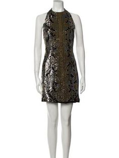 Balmain Sheath DressBlack & MetallicSleeveless with Crew NeckExposed Zip Closure at BackDesigner Fit: Dresses by Balmain are typically designed for a slim fit. Balmain Blazer Dress, Balmain Tweed, Balmain Denim Dress, Balmain Beaded Dress, Balmain Black Mini Dress, Dress Outfits, Slim Fit, Mini Dress, Crew Neck