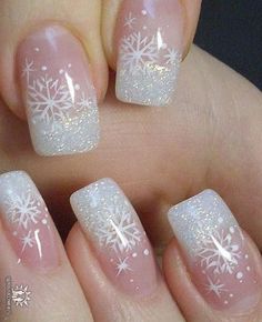 Super Charming Snowflakes Nail Art Designs Snowflake Nail Art, Christmas Gel Nails, Nails Winter, Christmas Nail Art Designs, Holiday Nail Art, Snowflake Nails, Christmas Nails Acrylic, Winter Nail Art, Colorful Nail Designs