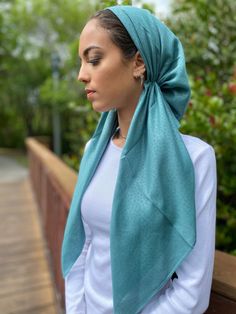 YOUR GO TO HEADSCARF - Can easily be styled and worn all different ways! As a tichel, turban, head band, head cover, bandana. OUR QUALITY - Our scarfs are made from quality and durable fabric. They are comfortable, lightweight 100% Cotton Fabric. THE IDEAL FIT - We understand how annoying it can be to have a scarf that does not fit right! So we took the time to get you a scarf that is the perfect size and fit. NON SLIP fabric that stays on your head. Approximately 40" X 40 inches. The scarf is s Tichel Fashion, Christian Veils, Christian Head Covering, Modest Clothing Women, Head Scarf Styles, Violet Grey, Hair Cover, Head Band, Head Covering