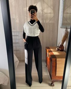 Casual Interview Outfits Women, Interview Outfit Casual, Cute Professional Outfits, Interview Outfits Women, Black And White Outfit, Casual Chic Outfits, Fashionable Work Outfit, Professional Outfits Women