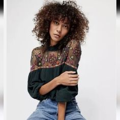 Free People Womens Monday Morning Embroidered Cotton & Linen Top Evergreen Like New Condition Size Medium Retail $128 Spring Green Patchwork Blouse, Green Floral Embroidered Tops For Fall, Green Floral Embroidery Tops For Fall, Embroidered Green Blouse For Fall, Lace Turtleneck Top, Lace Turtleneck, Off The Shoulder Tee, Mesh Embroidery, Flowy Crop Top