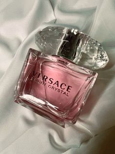 versace, versace perfume, bright crystal, girly scents, girl perfume, women perfume. #affiliate Versace Bright Crystal Aesthetic, Expensive Gifts For Women, Versace Bright Crystal Perfume, Versace Aesthetic, Versace Parfum, Versace Womens, Perfume Luxury, Profumo Victoria Secret, Homecoming 2024